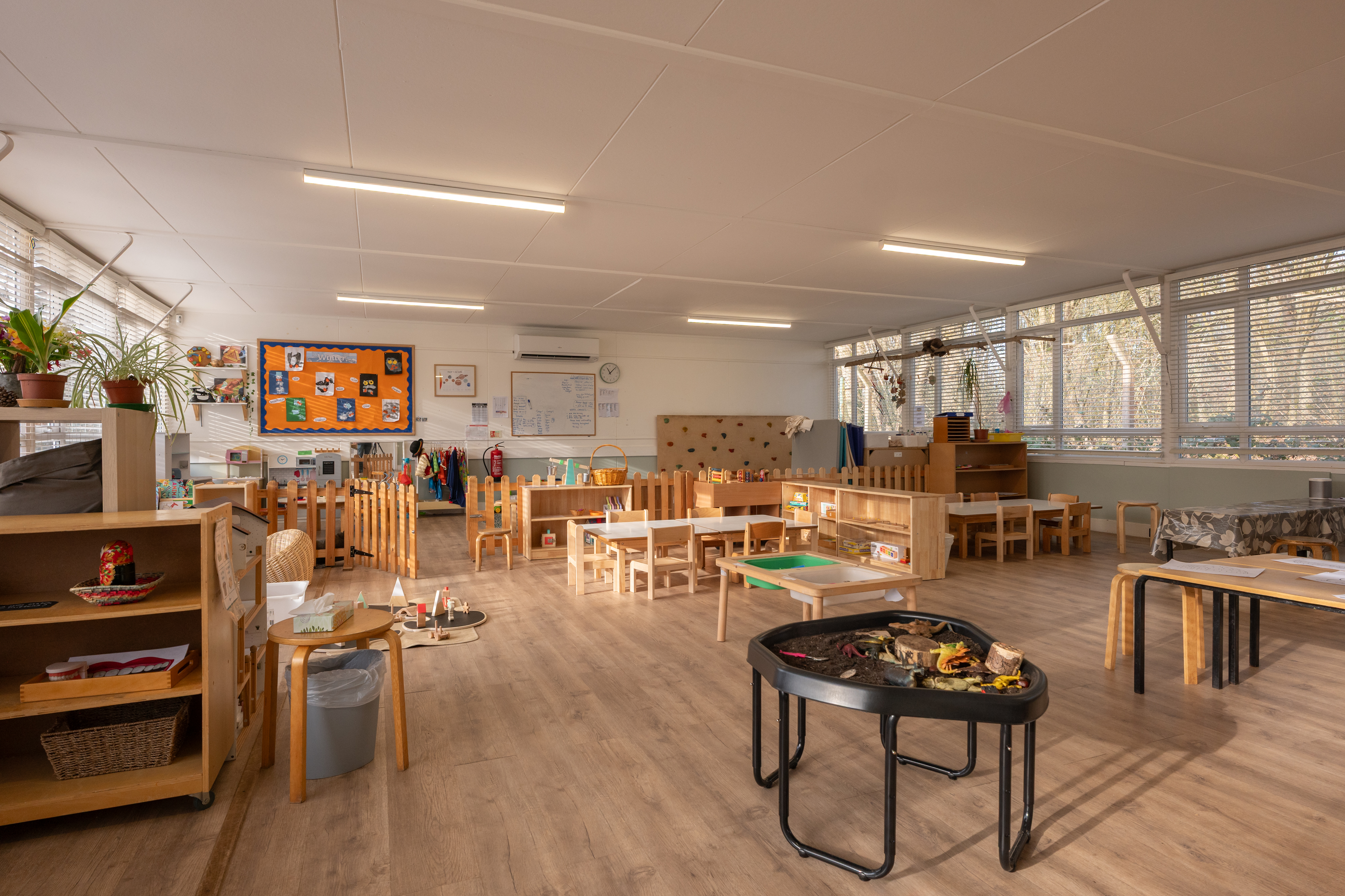 Little Cakes Montessori School | Nursery in Chorleywood, London